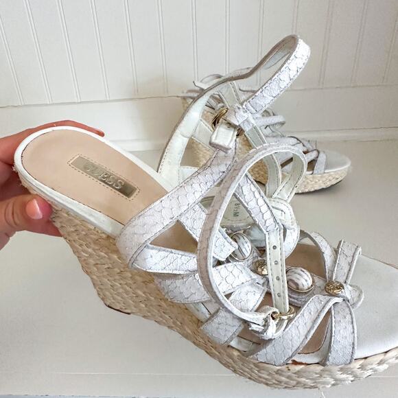 GUESS Onixx Snake Embossed Leather Wedge Platform Espadrille Sandal White 8.5 - Picture 2 of 10